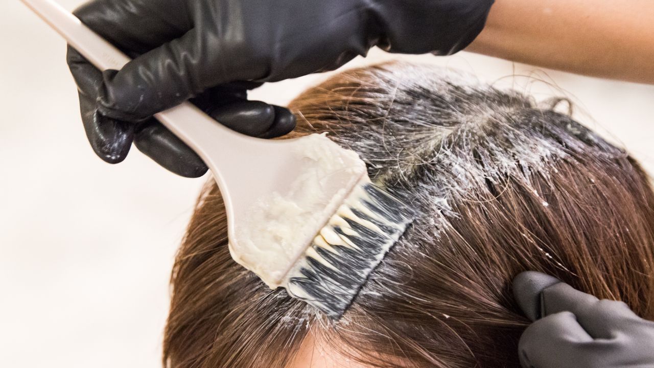 How long does semi-permanent hair dye last?