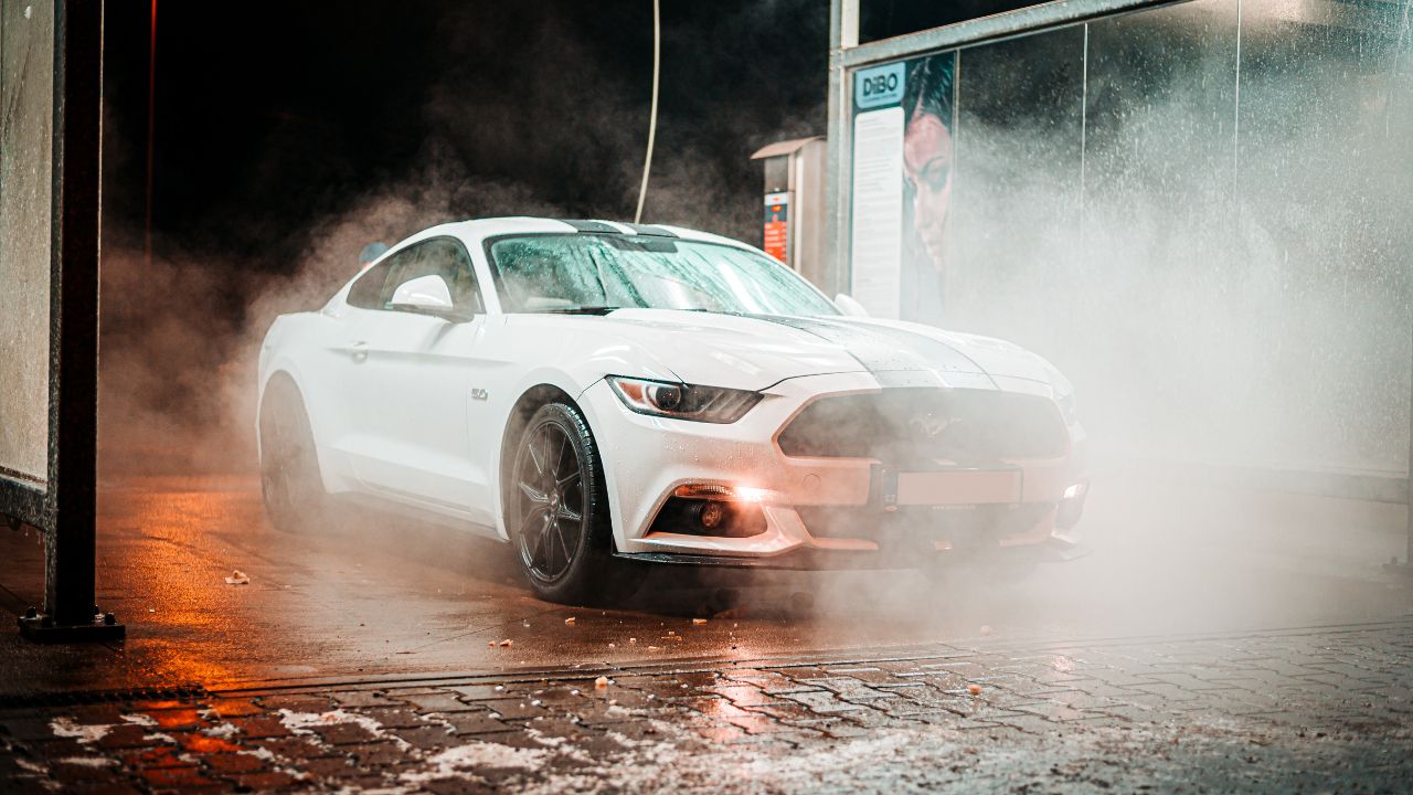 What Is a Touchless Car Wash