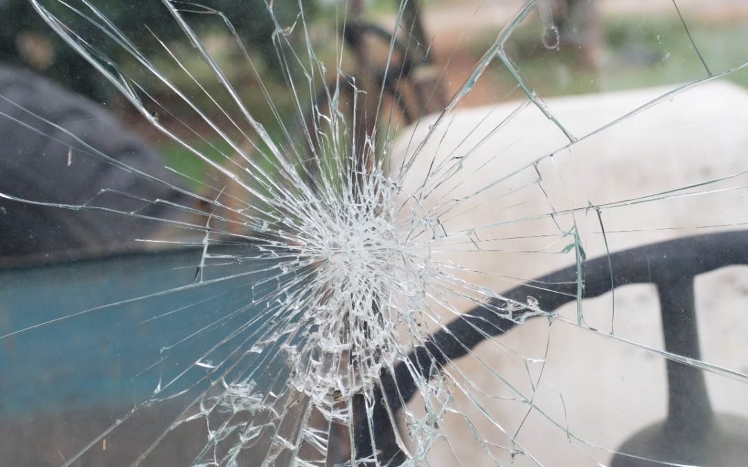 How to Stop a Windshield Crack from Spreading and Stay Safe on the Road